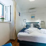 Appartement Penelope, Rustic Next To The Walls