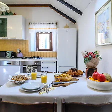 Penelope, Rustic Next To The Walls Dubrownik