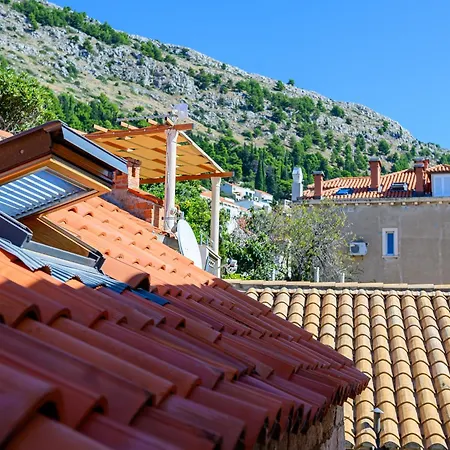 Lejlighed Penelope, Rustic Next To The Walls *