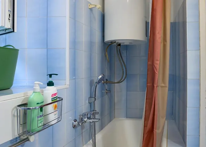 Penelope, Rustic Next To The Walls 公寓 *